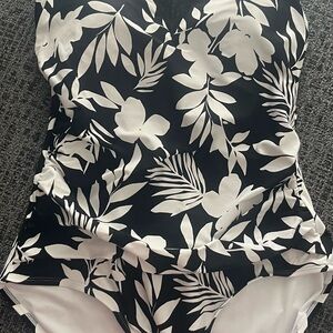Lands' End One Piece Black and White Floral Swimsuit